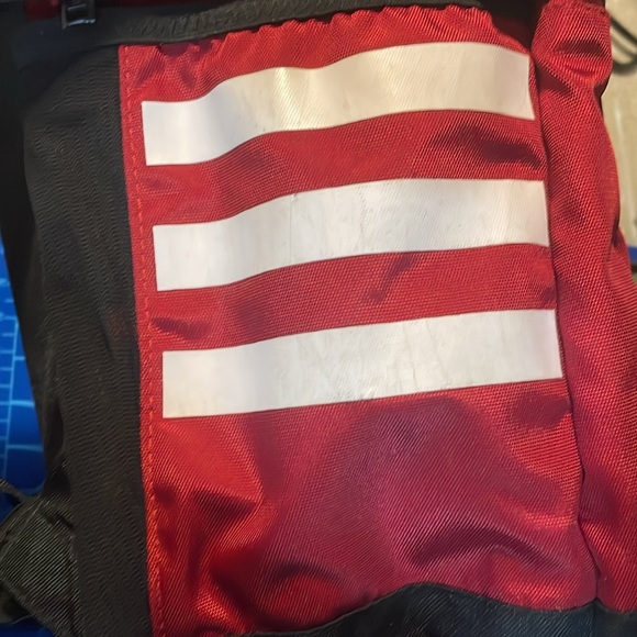 Adidas backpack 4 zippers - Picture 9 of 10